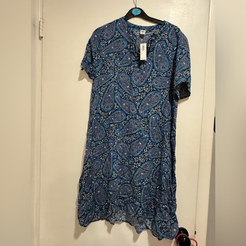 Old Navy Navy Paisley Dress